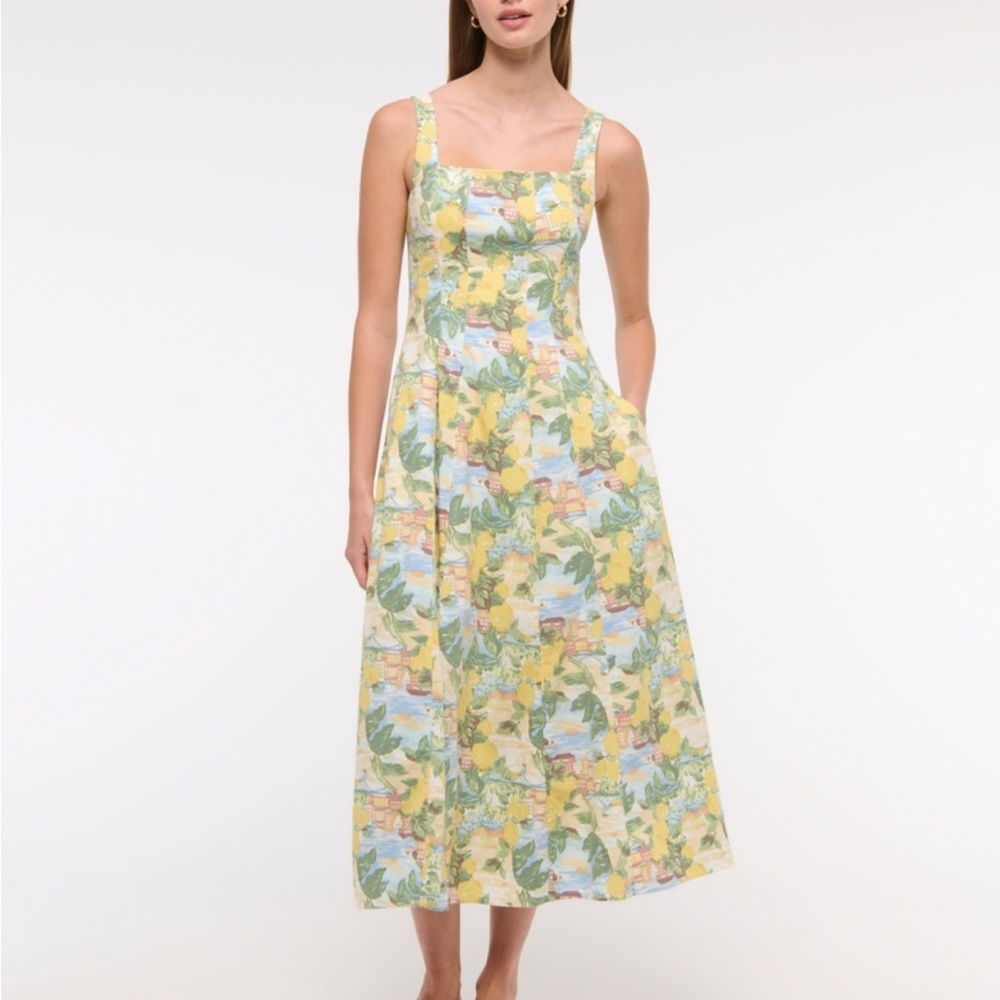 The A&F Mila Stretch Dress